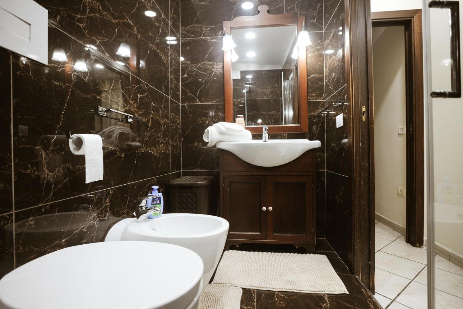 La Casa Di Nancy Next Plebiscito Apartment Napoli Bagian luar foto